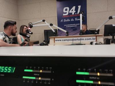 Campo Abeto FM está com programação especial dos 33 anos